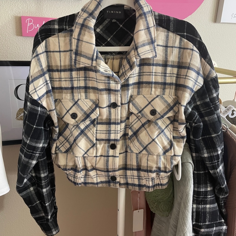 Timing Cropped Plaid Shacket